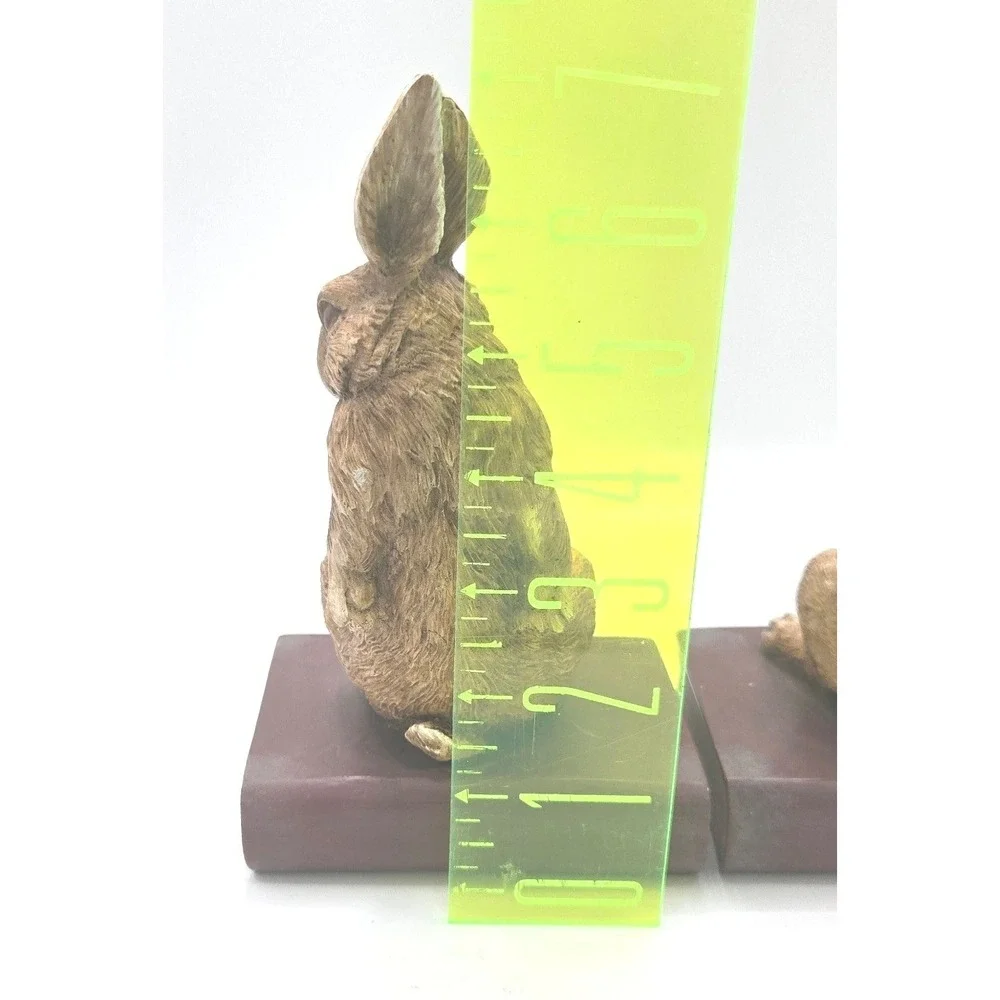Ebros‎ Gift Realistic Rabbit Bookends (Polyresin)